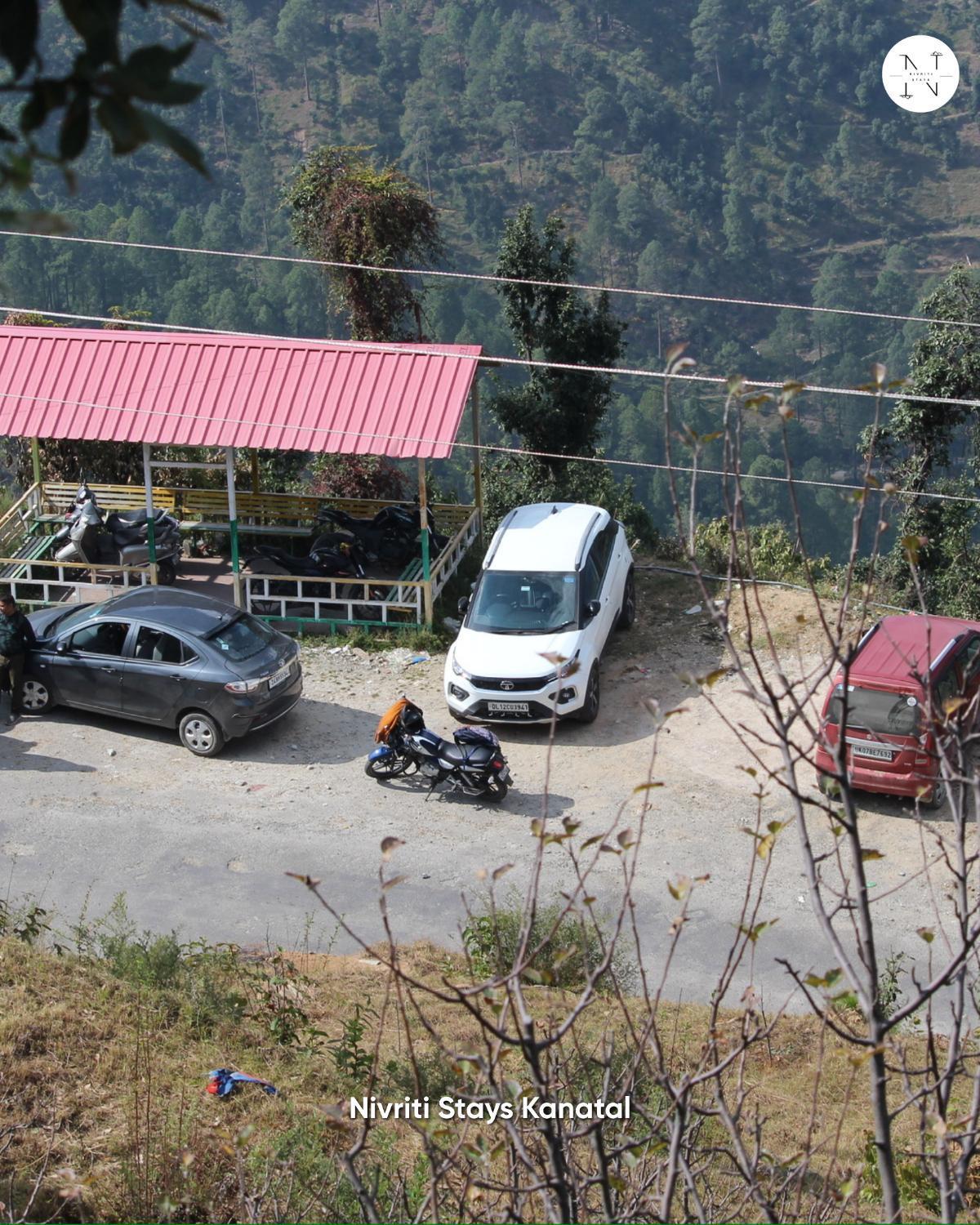 Nivriti Stays Kanatal Ngoại thất bức ảnh