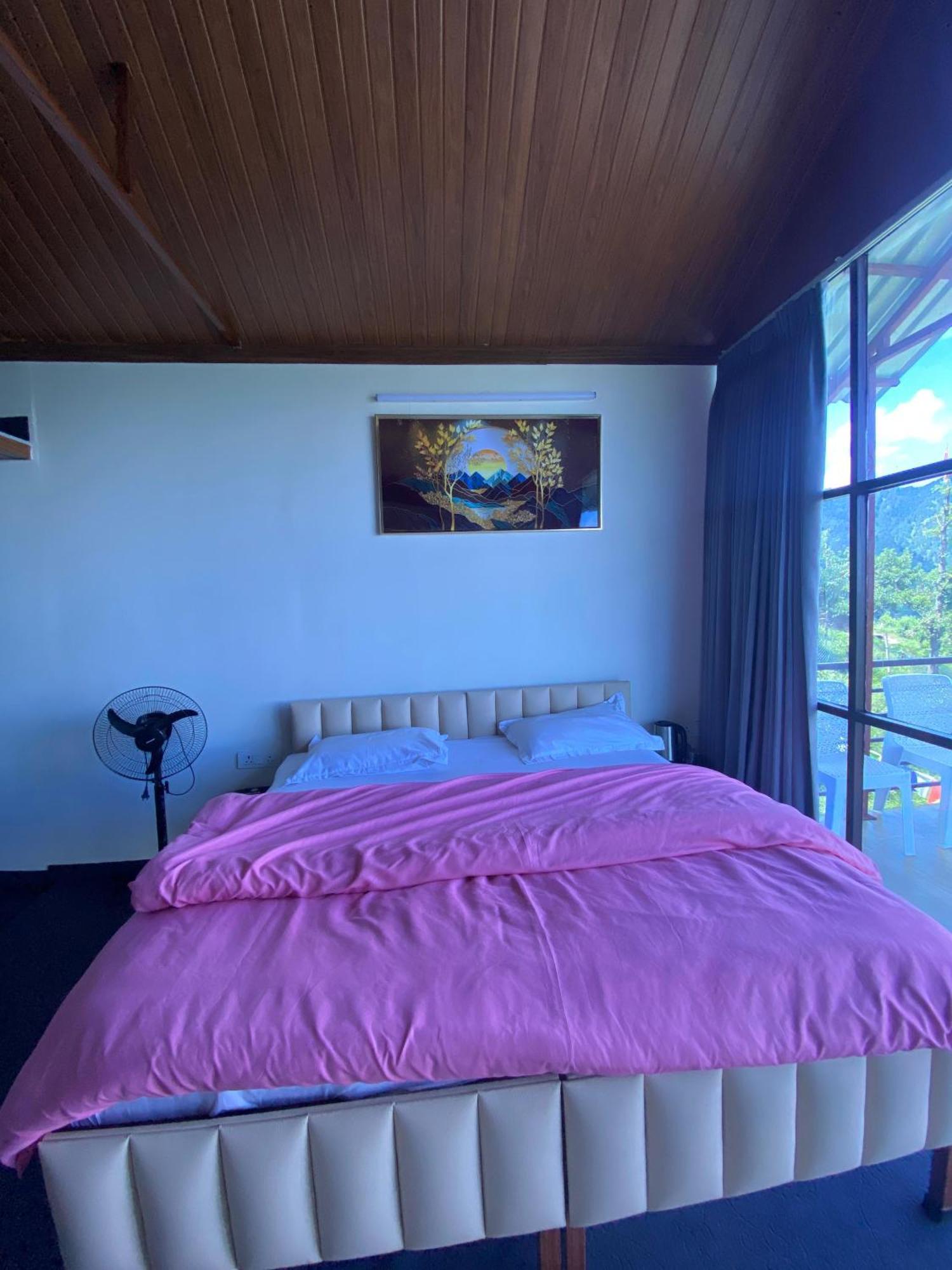 Nivriti Stays Kanatal Ngoại thất bức ảnh